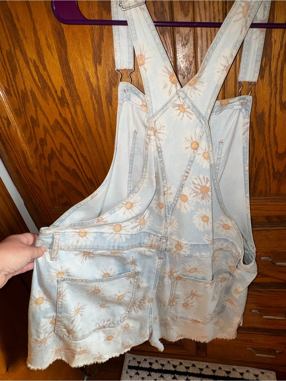 EUC No Boundaries Sunflower Daisies Jean Short Overalls - Size 21 - Picture 6 of 6